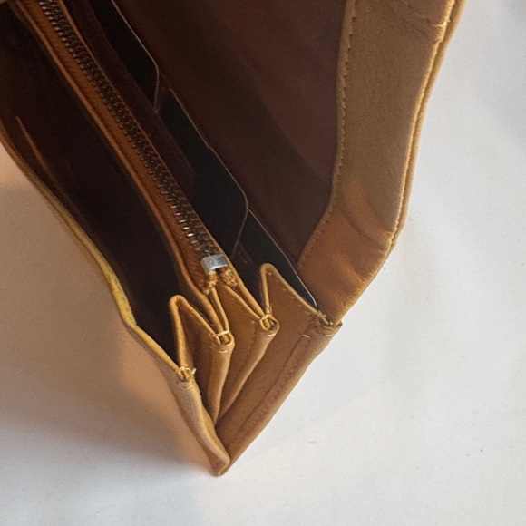 Latico Eloise Camel Leather Zip Wallet “NWT” - Picture 6 of 14